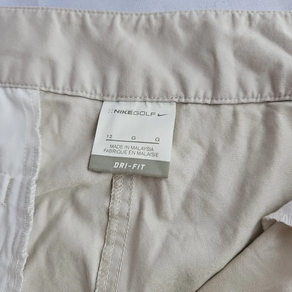 Nike Golf Shorts Womens 12 Beige Khaki Fit Dry Chino Performance Walking Casual - Picture 5 of 7